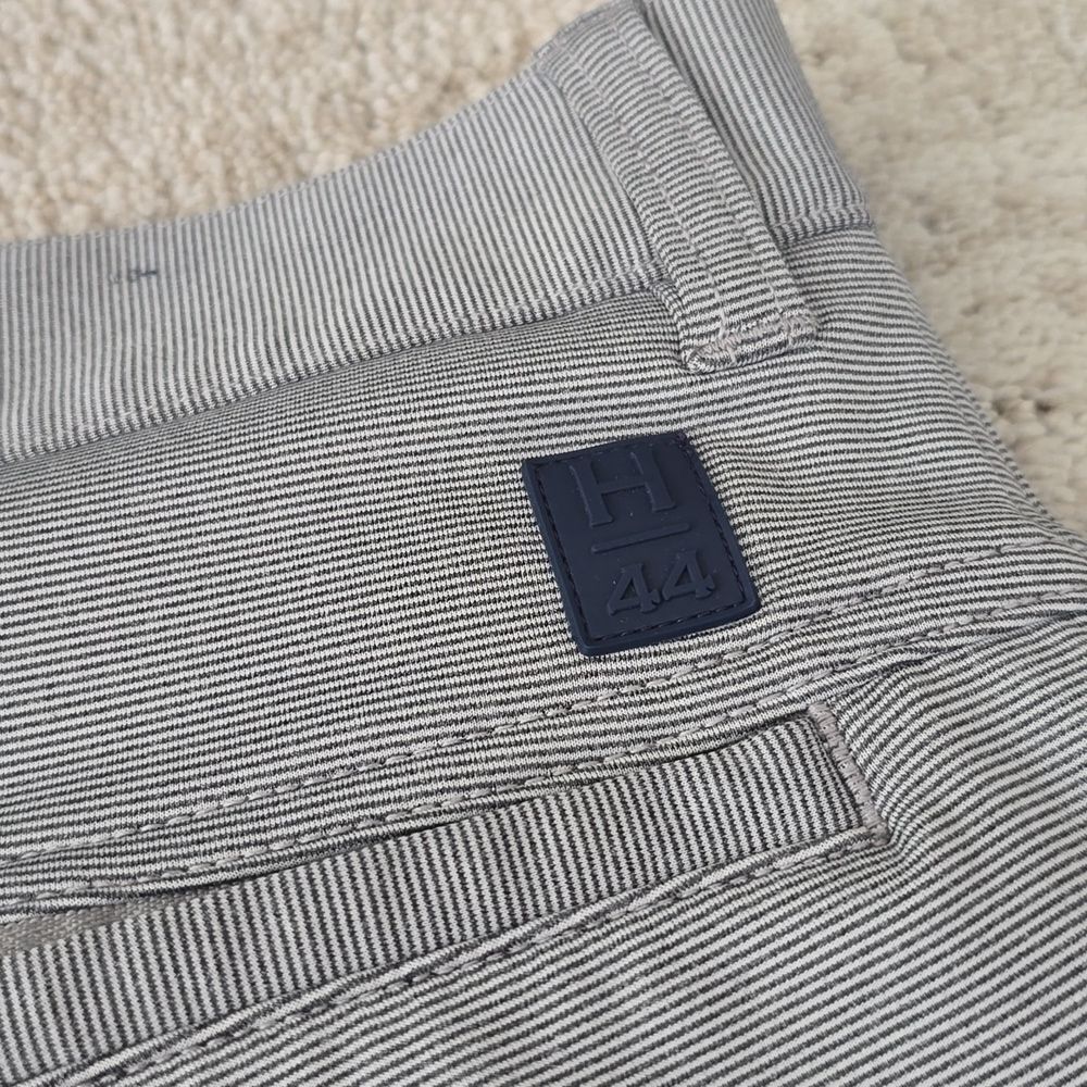 Halsey 44 | Breakwater Sport Short - Picture 11 of 11